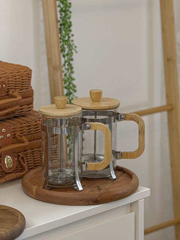 فرينش بريس او خفاقة حليب او ابريق اعشاب مع مصفاه بتصميم عصري جدا ( زجاج وخشب)