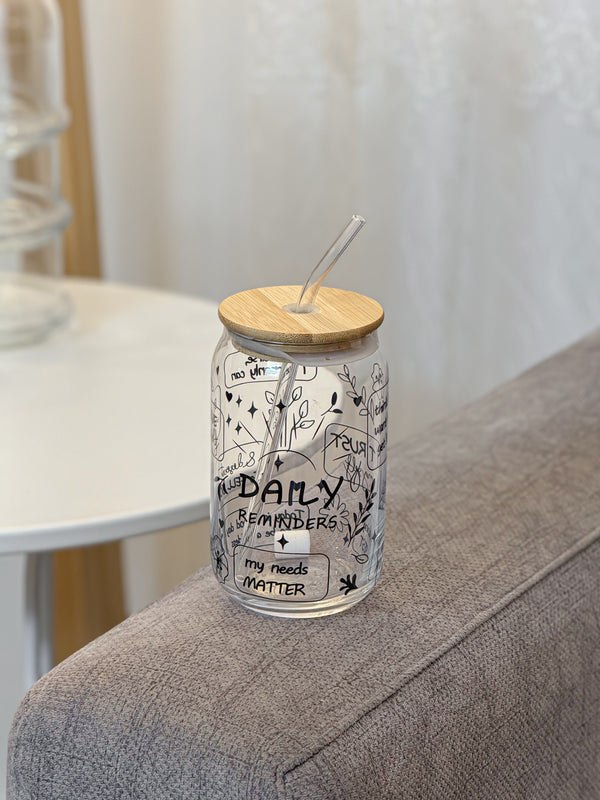 كوب دايلي شفاف مع غطاء وشلمونه